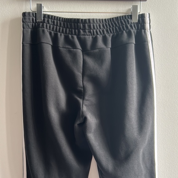 Adidas Sweat Pants Size Medium - Picture 4 of 5